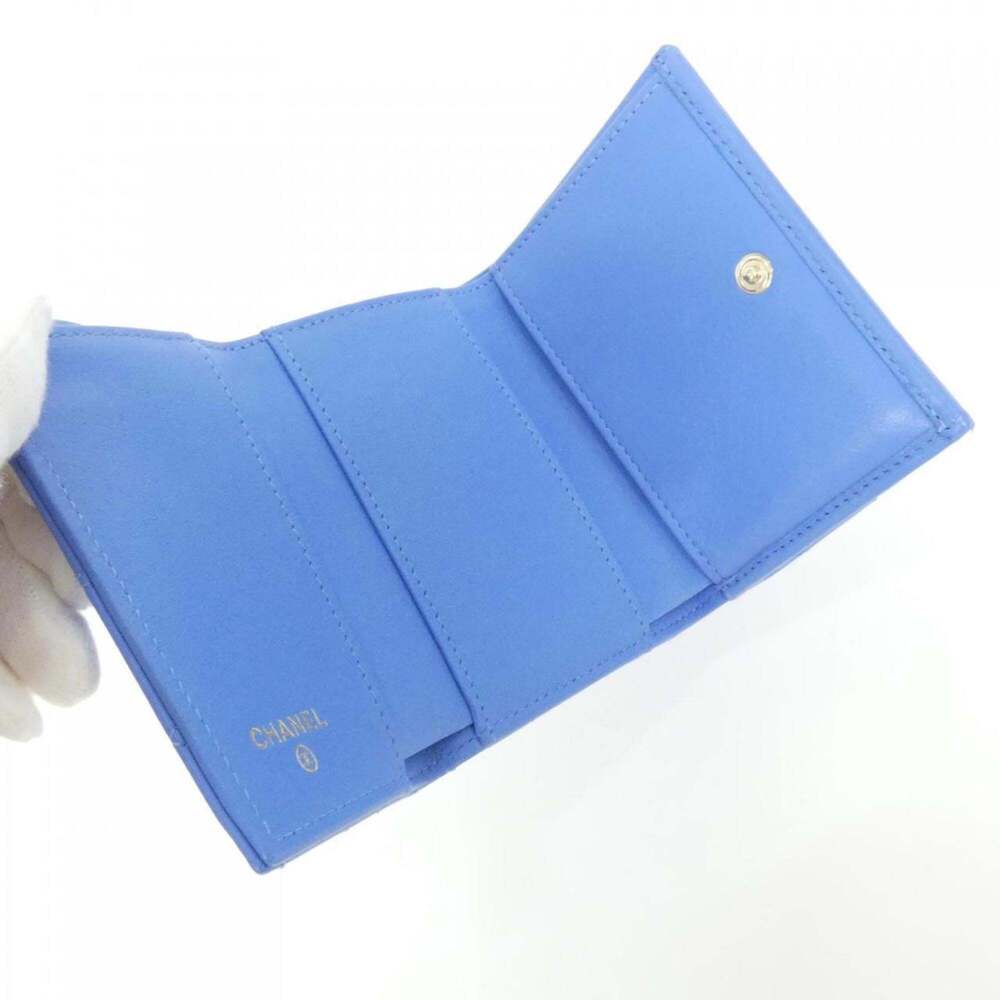 CHANEL Authentic Blue Wallet - Picture 3 of 5
